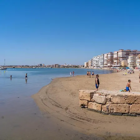 Amazing In With Outdoor Swimming Pool, Wifi And 3 Bedrooms Apartamento
