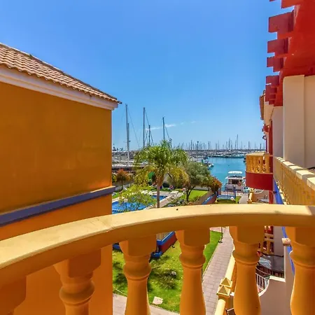 Apartament Amazing In With Outdoor Swimming Pool, Wifi And 3 Bedrooms *