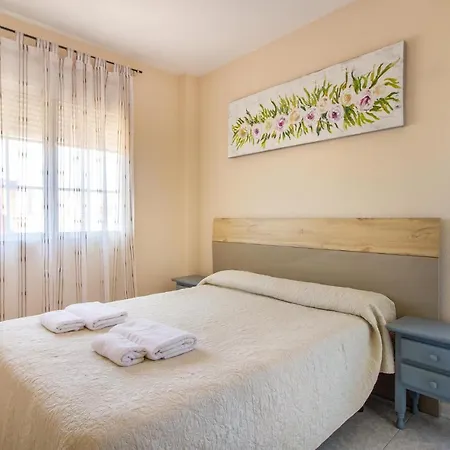 Amazing In With Outdoor Swimming Pool, Wifi And 3 Bedrooms Torrevieja